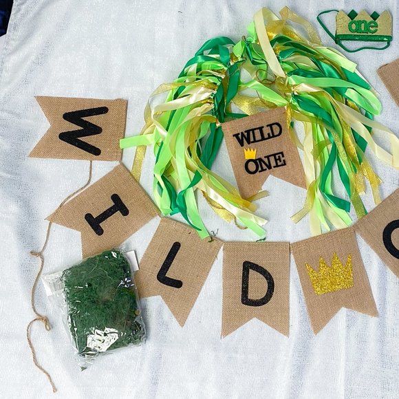 Where The Wild Things Are 1st Birthday Crown Party Decor Supplies Bundle Moss - Picture 3 of 7